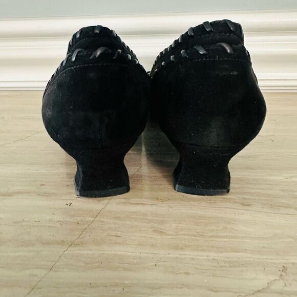 Stuart Weitzman Barclo black, suede loafers. - Picture 5 of 8